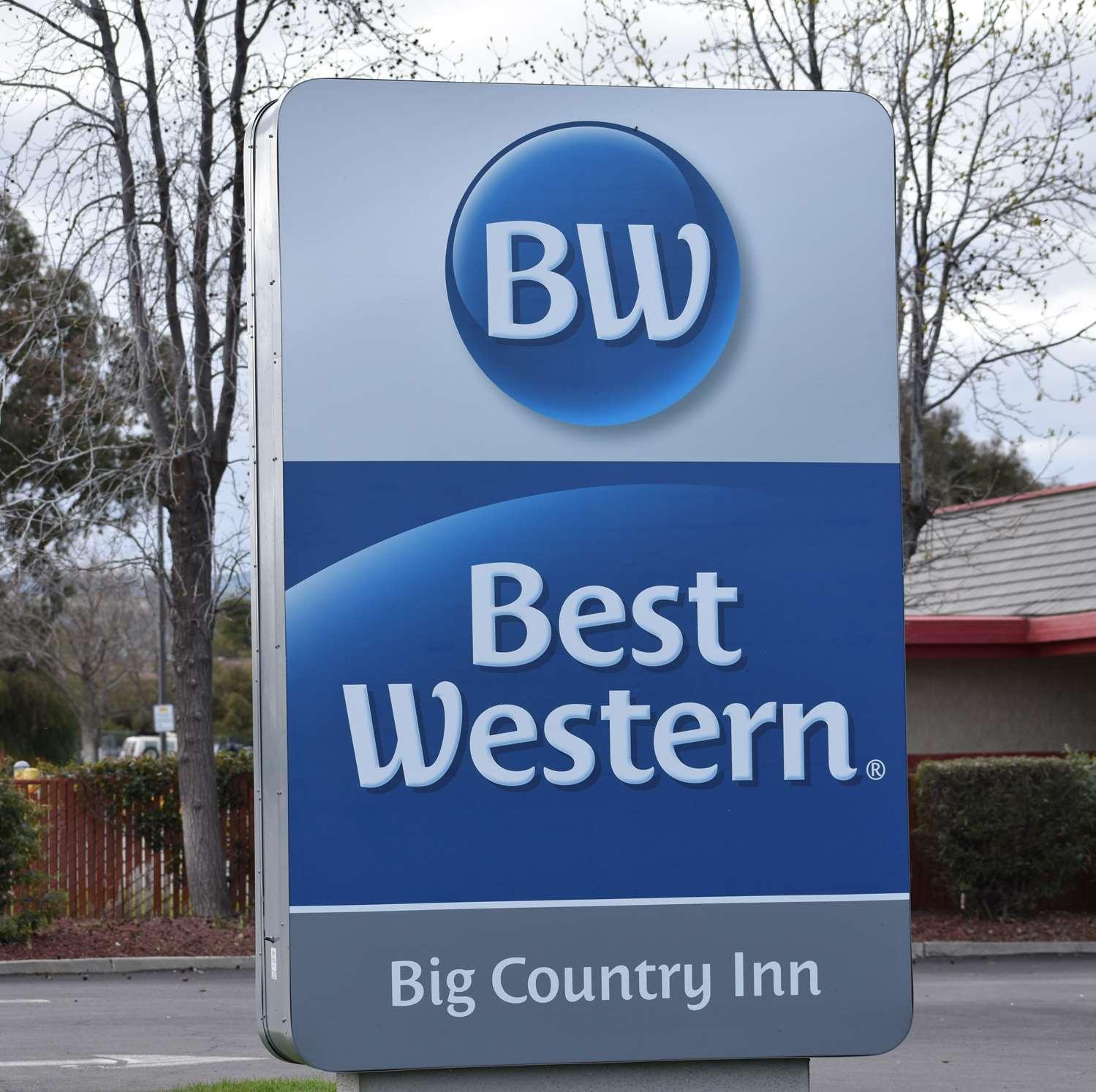 Western Big Country Hotel