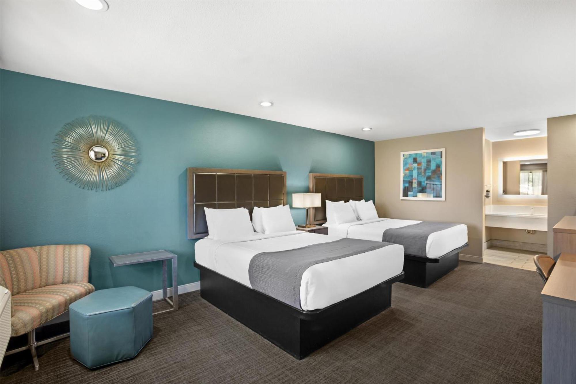 Western Big Country Hotel